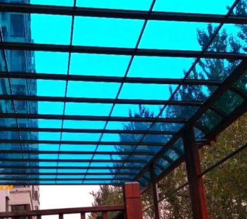 کاربردهای صنعتی نورگیرهای پلی کربنات