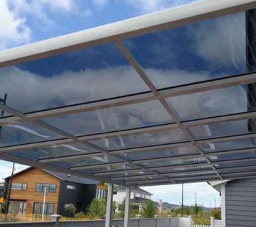 مزایای استفاده از ورق موجدار پلی کربنات در پوشش سقف های صنعتی و تجاری