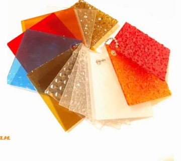 آیا ورق کریستال برای محیط‌ های بیرونی مناسب است؟