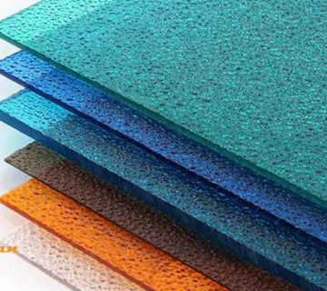 مقایسه ورق موجدار پلی کربنات با ورق فایبرگلاس